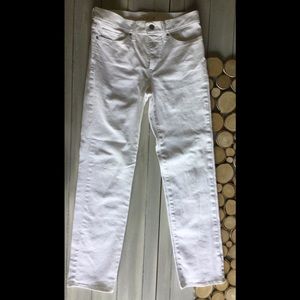 Levi’s 314 white Jeans